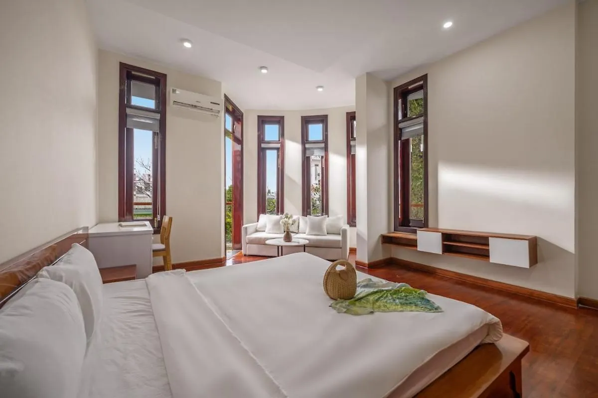 Private Villa Near My Khe Beach Da Nang